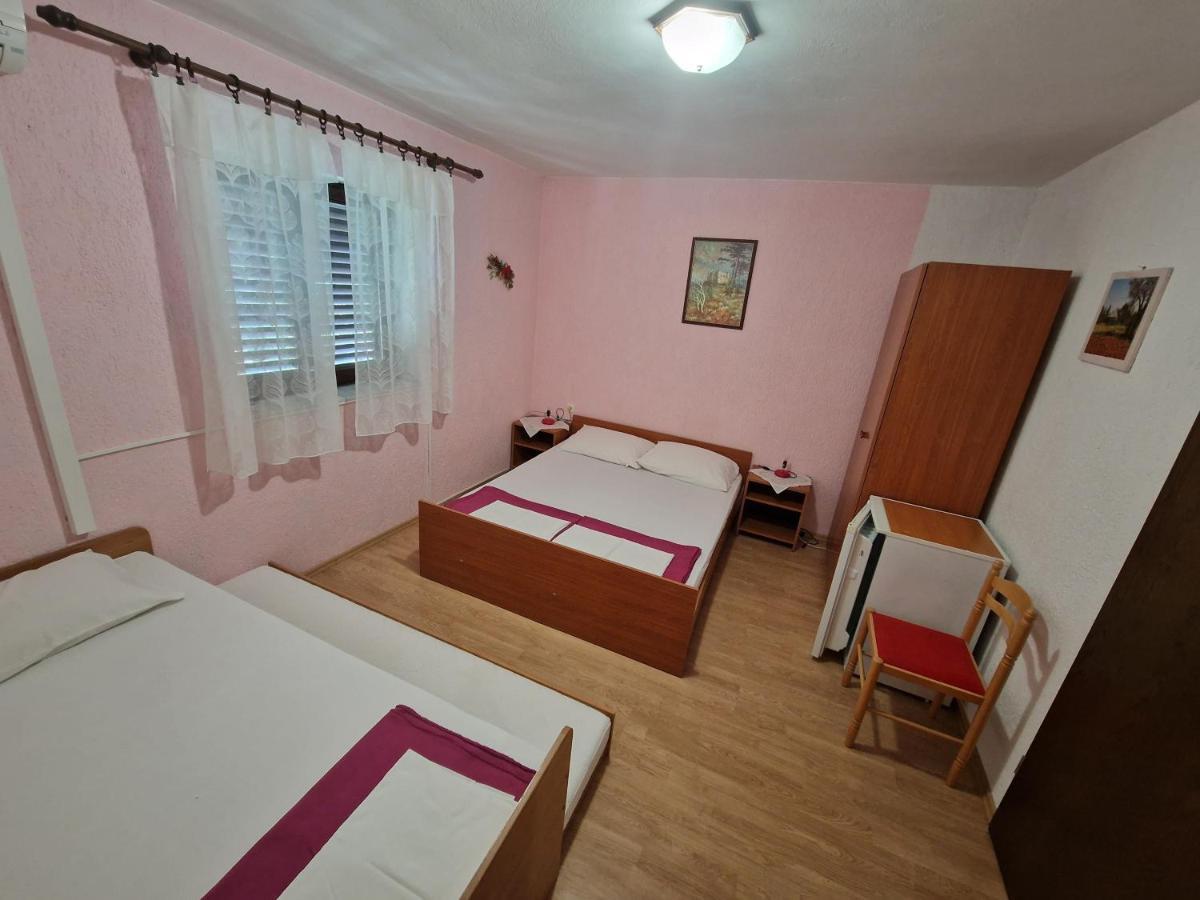 Rooms Anita Sibinj سيبينج كرومبوتسكي المظهر الخارجي الصورة